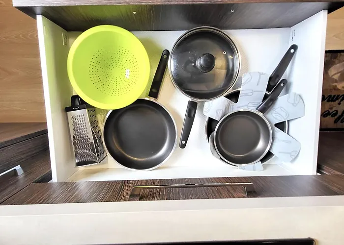 Cozy & Quiet Апартаменты